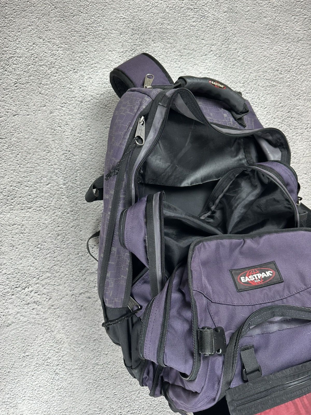 Eastpak Eastpak Large Multi Compartment Rigid Backpack Hard Shell Size ONE SIZE - 11 Thumbnail