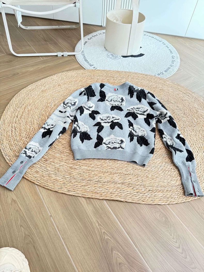 Thom Browne Thom Browne Wool cardigan coat Size M / US 6-8 / IT 42-44 - 3 Thumbnail