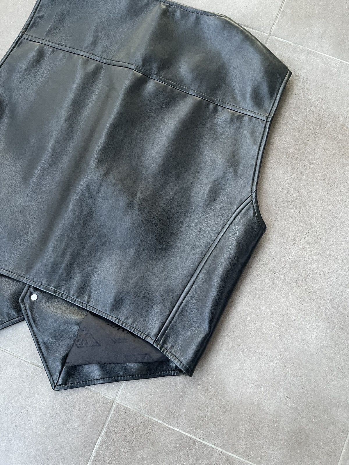 Han Kjobenhavn !DS! FW22 Han Kjobenhavn Button Up Cargo Vest Size US S / EU 44-46 / 1 - 15 Thumbnail