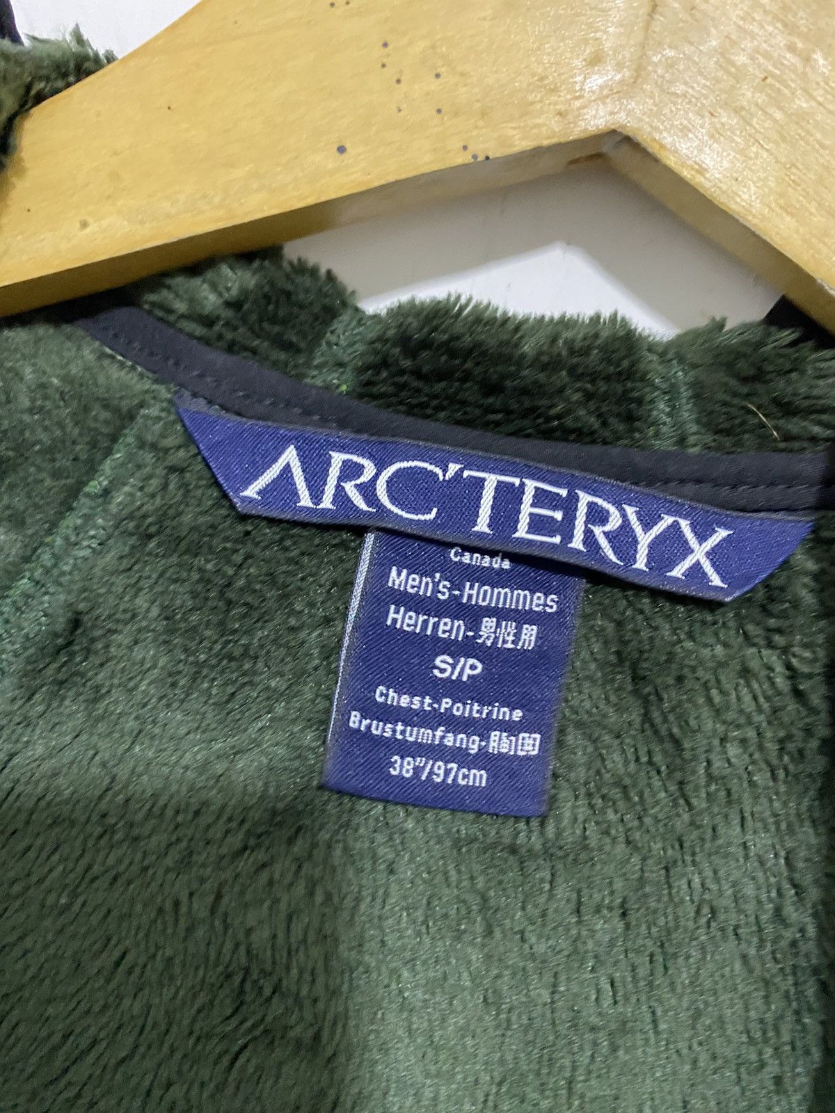 Arc'teryx Vintage Arcteryx hylus hooded Softshell Jacket Logo Size US M / EU 48-50 / 2 - 7 Thumbnail