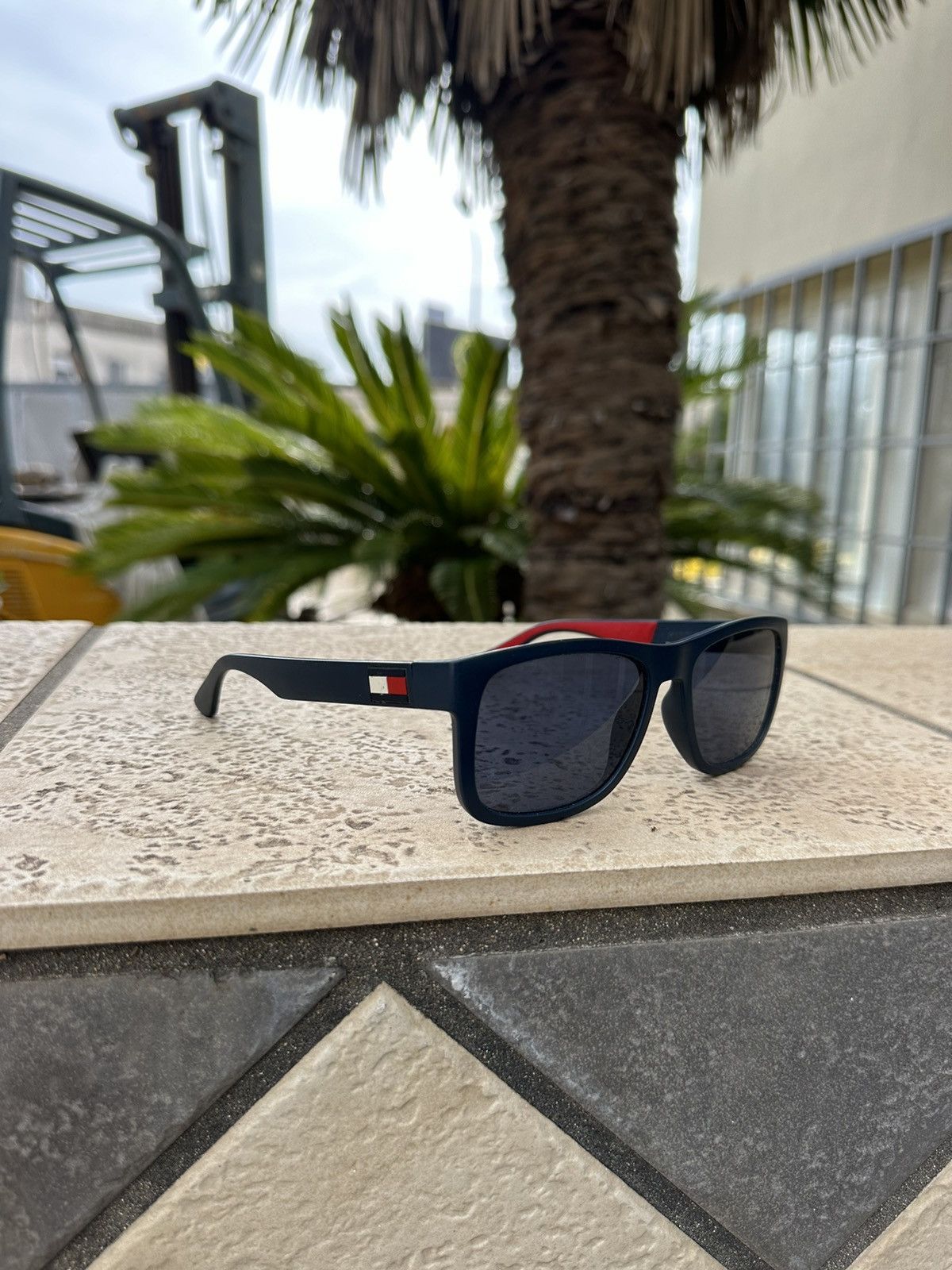 Tommy Hilfiger Tommy Hilfiger Sunglasses Blue TH 1556/S Size ONE SIZE - 1 Thumbnail