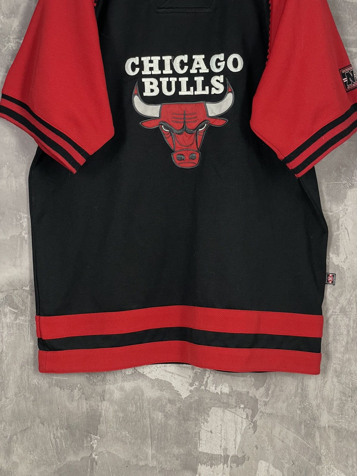 NBA × Nutmeg × Vintage Vintage Chicago bulls tshirt Jersey NBA y2k Size US M / EU 48-50 / 2 - 5 Thumbnail