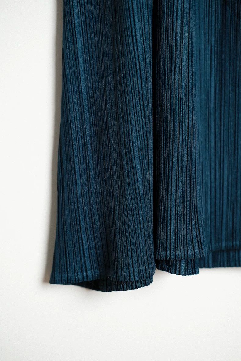 Issey Miyake issey miyake size:4 Peacock blue skirt Size 42" / US 20 - 5 Thumbnail