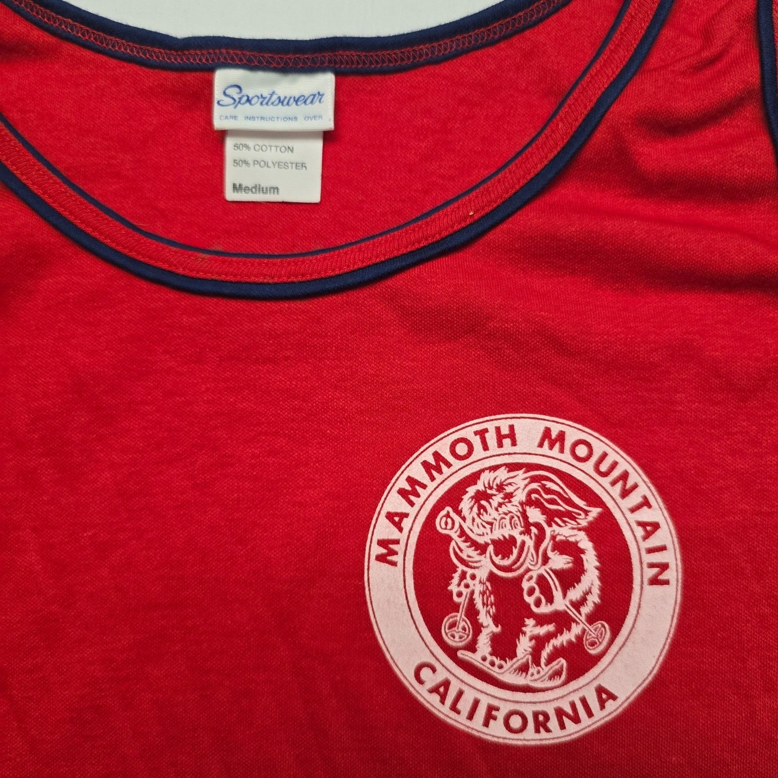 Vintage Vintage Womens Ski Shirt Tank Top Red Mammoth Mountain Tee M Size M / US 6-8 / IT 42-44 - 2 Thumbnail