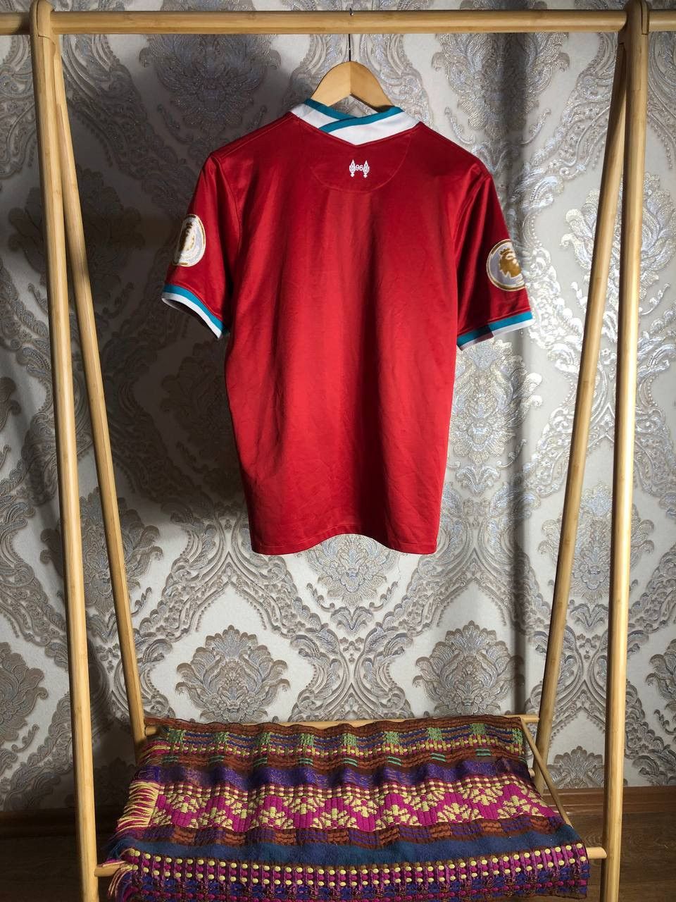 Vintage VERY RARE NIKE FC LIVERPOOL ENGLAND SOCCER JERSEY RETRO Y2K Size US S / EU 44-46 / 1 - 8 Thumbnail