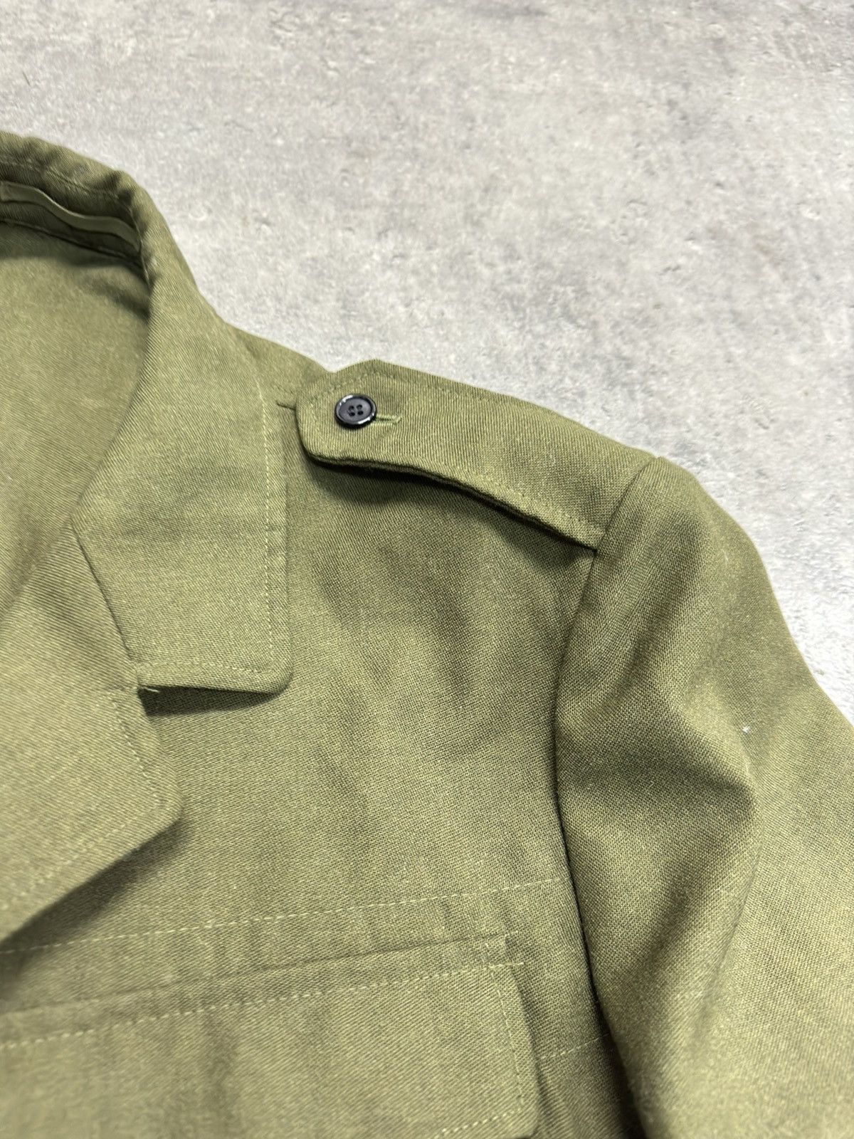 Vintage × Yohji Yamamoto ᶠᵃⁿᶜʸᵍᵘʸ 80s Cropped Swedish Army Jacket Boxy Vintage Y2K Size US M / EU 48-50 / 2 - 4 Thumbnail