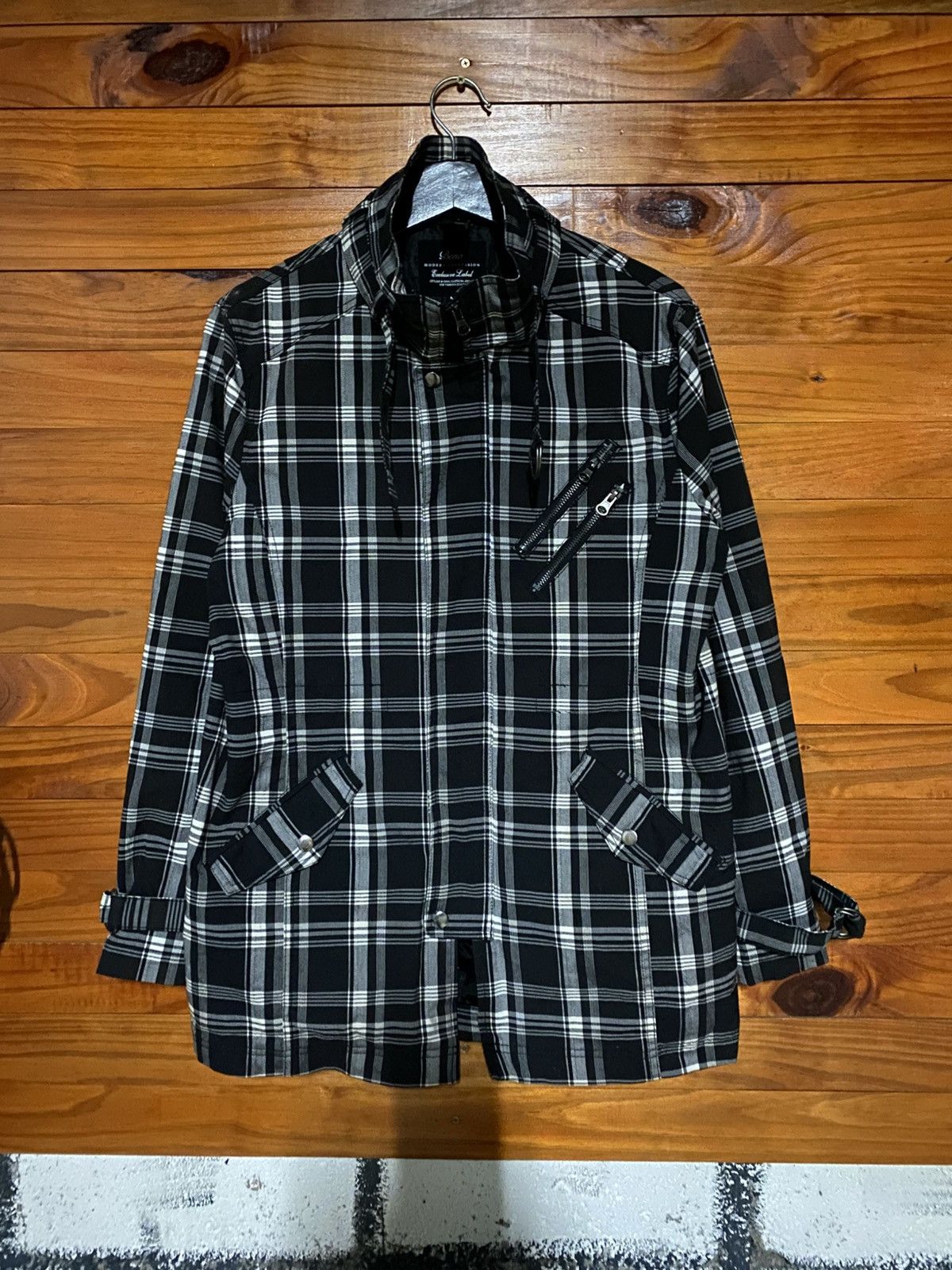 Japanese Brand Beno Modern Expression Black White Plaid Lolita Long Jacket Size US M / EU 48-50 / 2 - 6 Thumbnail