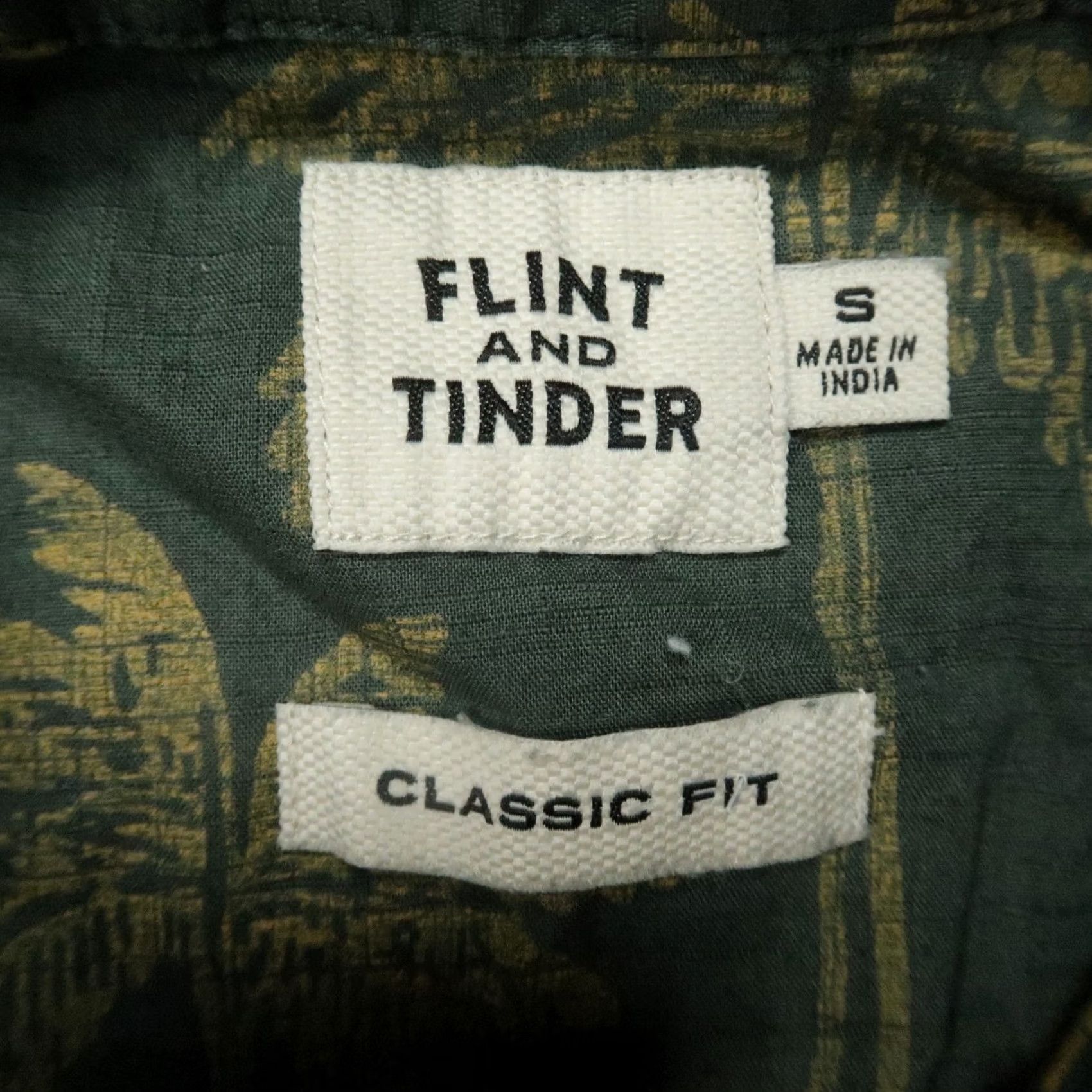 Flint And Tinder Flint and Tinder Shirt Mens Small Green Floral Short Sleeve Palm Tree Classic Size US S / EU 44-46 / 1 - 3 Thumbnail