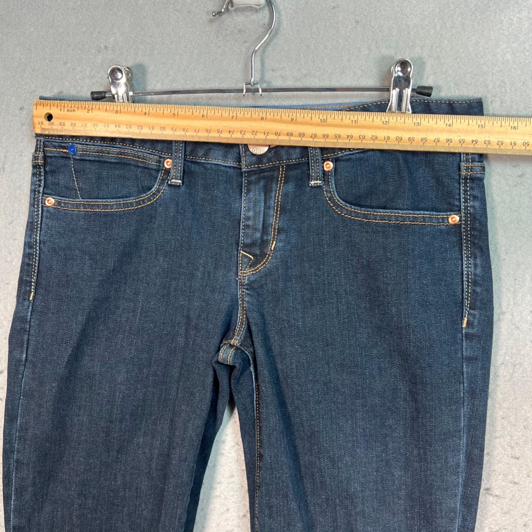 Gap GAP 1969 Always Skinny Jeans Womens 27 Dark Wash Denim Slim Stretch Adult 27 / 4L Blue Womens Jeans Size 27" / US 4 / IT 40 - 6 Thumbnail