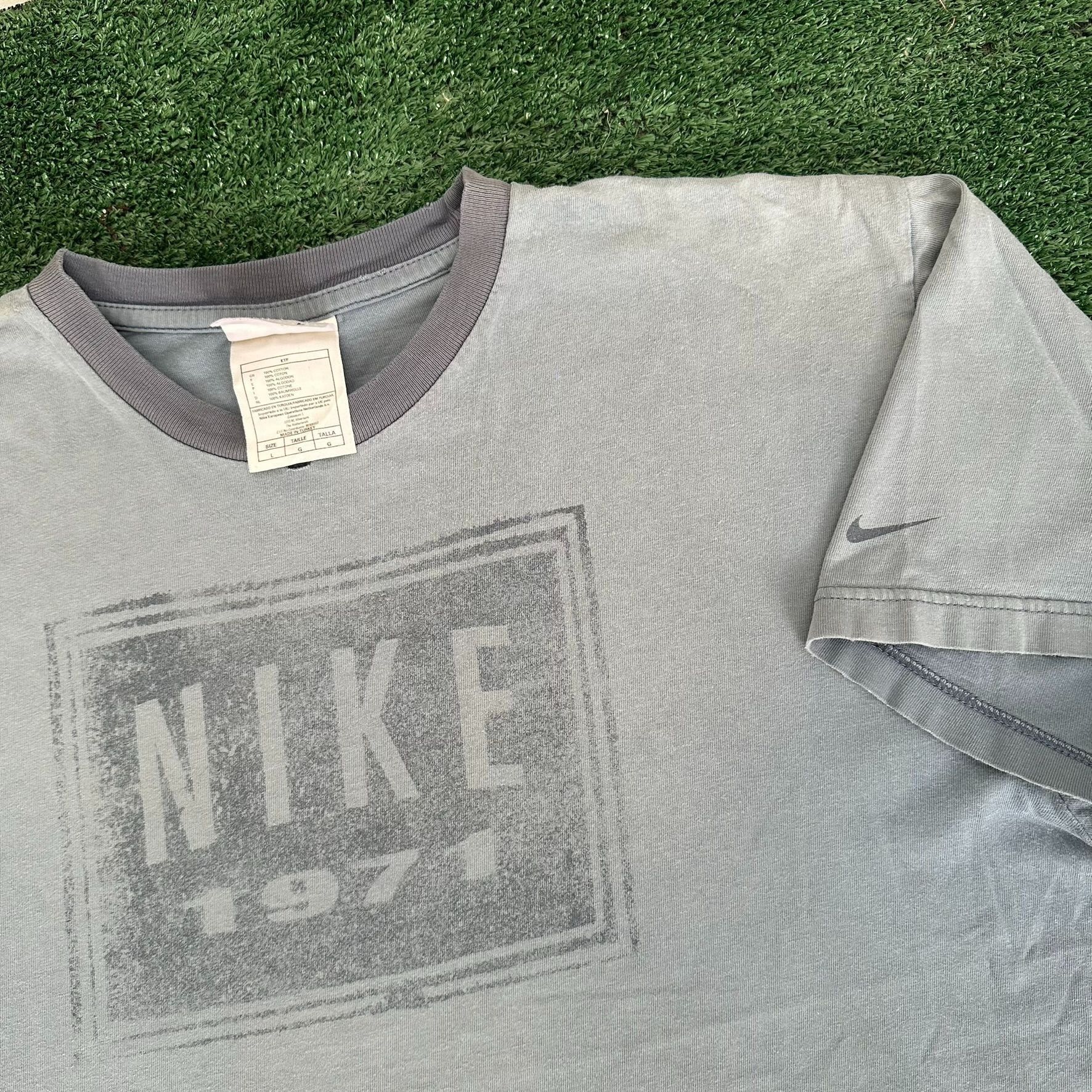 Nike Vintage 90s Nike 1971 Box Logo Ringer T-Shirt Distressed Fad Size US L / EU 52-54 / 3 - 2 Thumbnail
