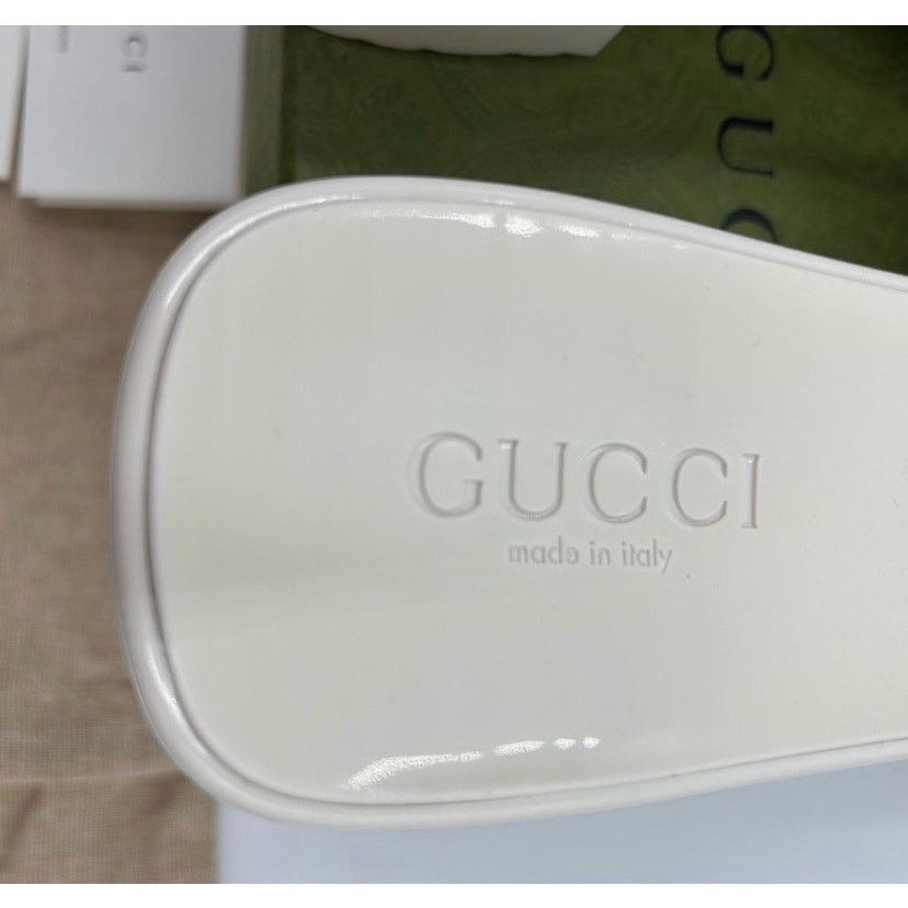 Gucci Women’s Gucci, rubber block, low heel slides, size 41 Size US 11 / IT 41 - 6 Thumbnail