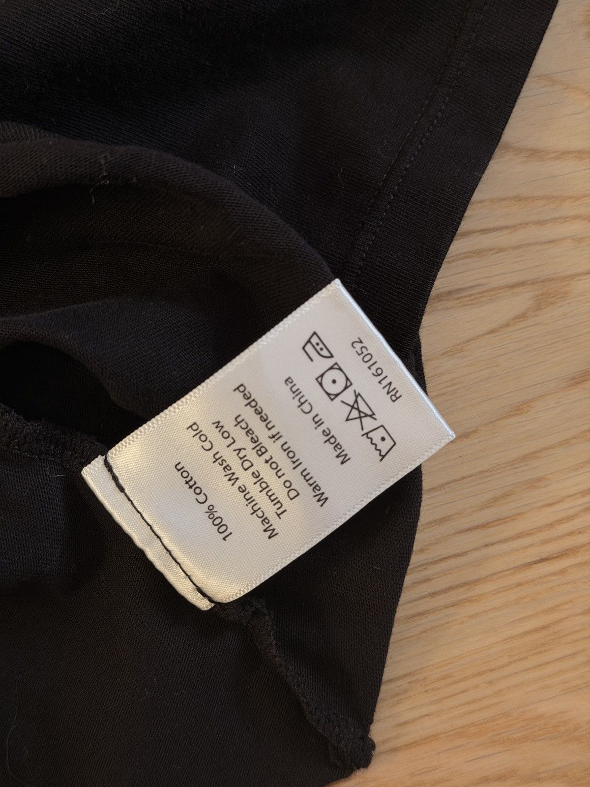 Other YIWO CROP TOP Size US M / EU 48-50 / 2 - 4 Thumbnail
