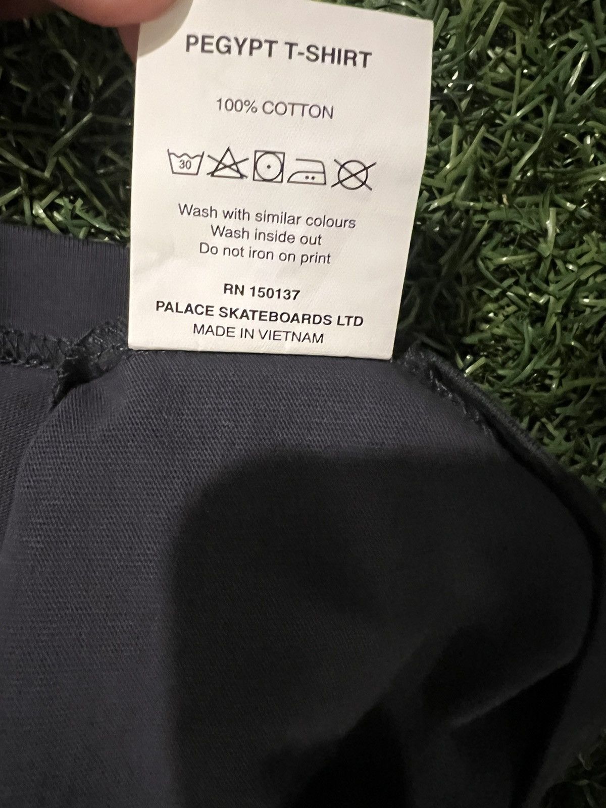 Palace Palace Ring Tee Shirt Size US S / EU 44-46 / 1 - 5 Thumbnail