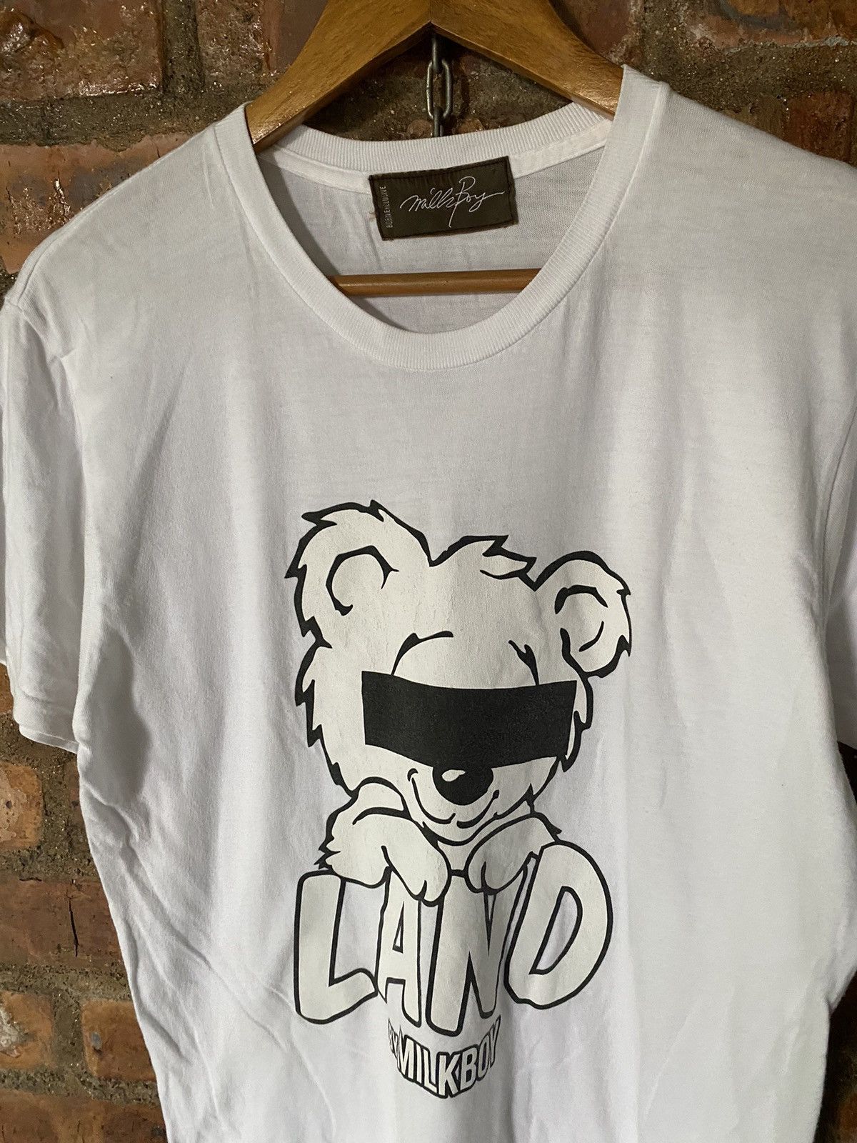 Beauty Beast × Hysteric Glamour × Japanese Brand SS17 Milkboy Punk bear Land staff tee Size US M / EU 48-50 / 2 - 3 Thumbnail