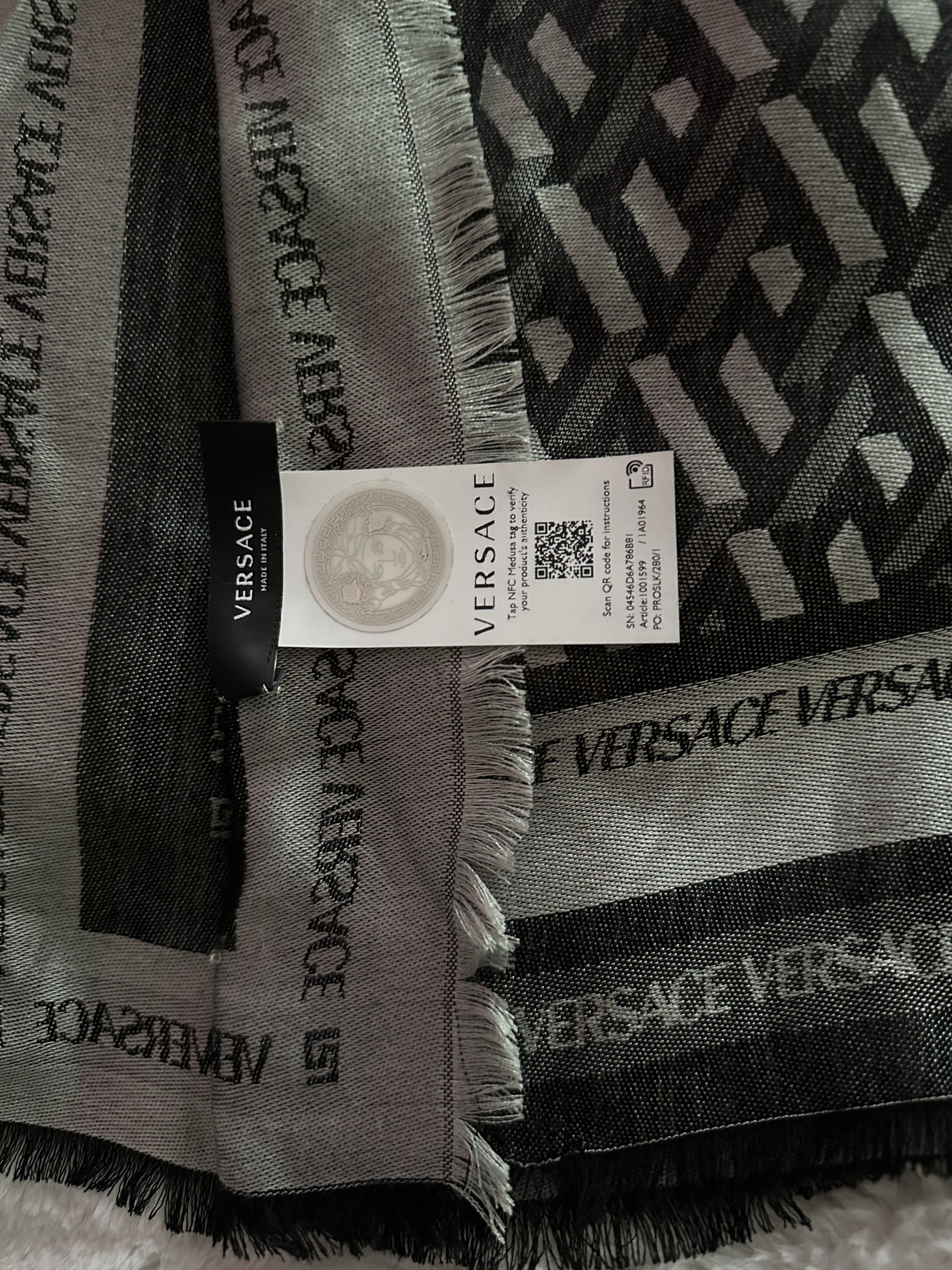 Versace Versace 3D Greca Logo Scarf Size ONE SIZE - 5 Thumbnail