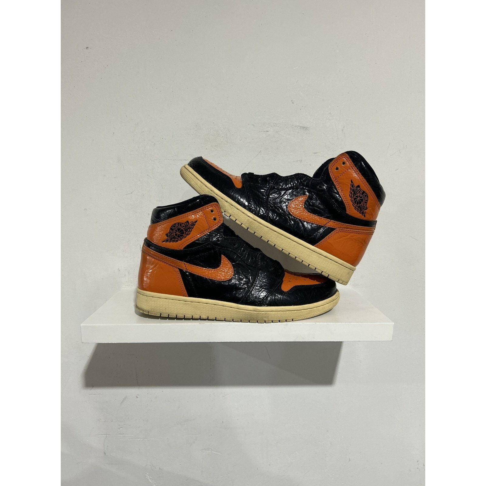 JORDAN 1 RETRO HIGH SHATTERED BACKBOARD 3.0 SIZE 9 PREOWNED