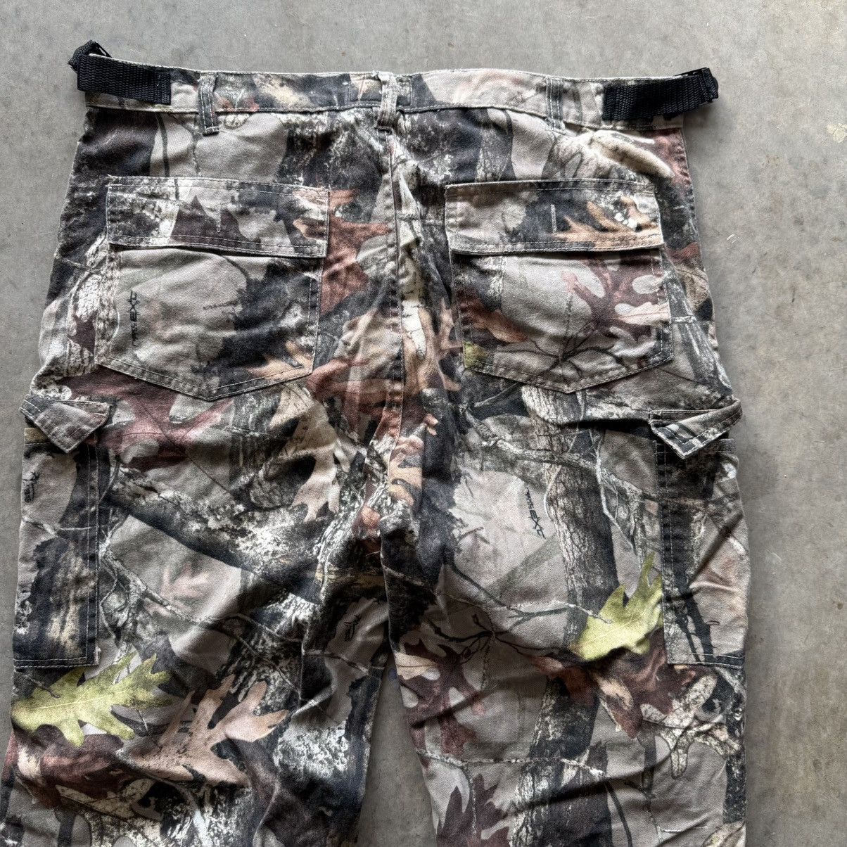 Realtree Y2K/2000’s Realtree Cargo Pants Size US 34 / EU 50 - 5 Thumbnail