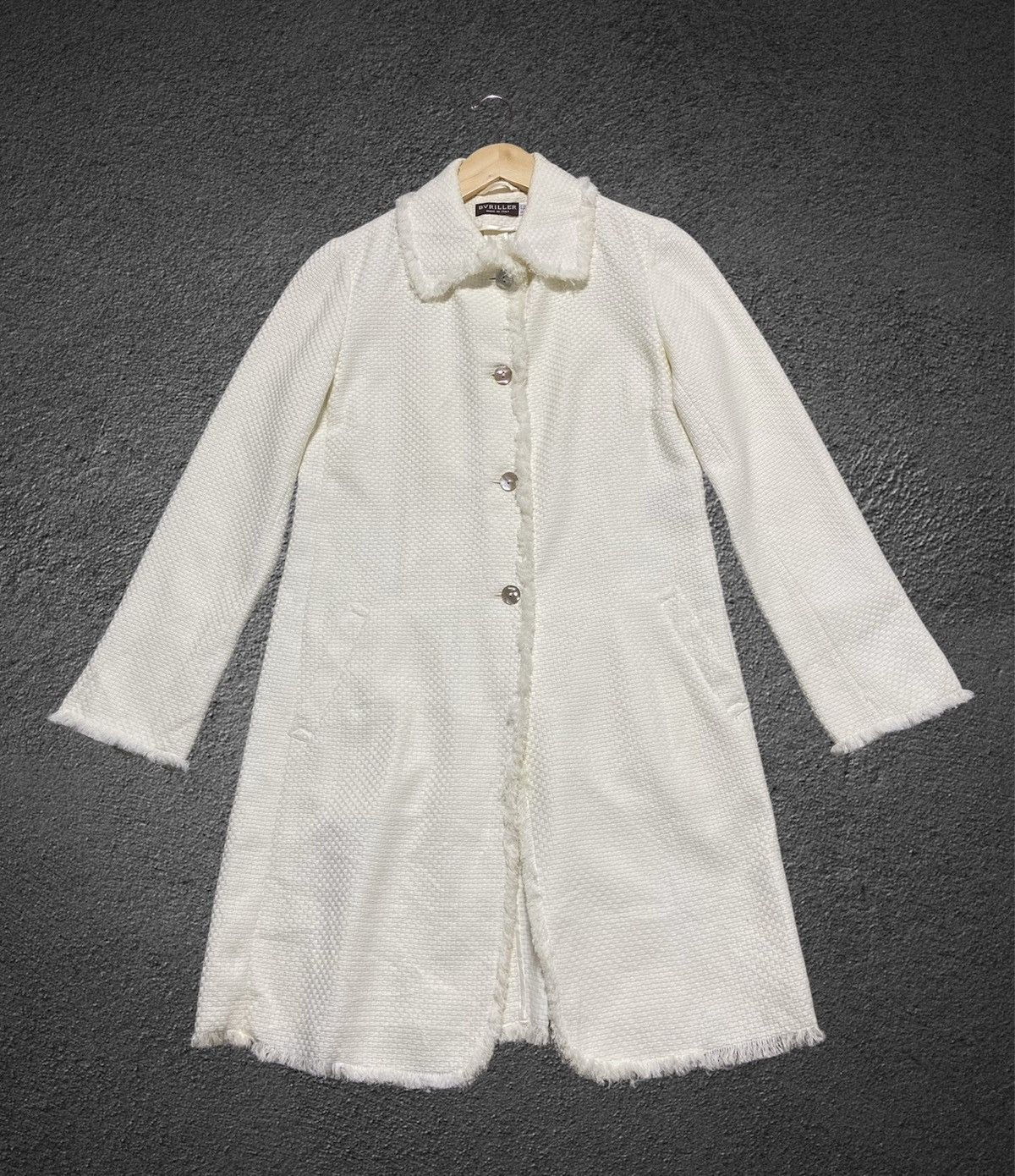MR & MRS ITALY Bvriller Buttons Jacket (Cream Color) Size M / US 6-8 / IT 42-44 - 3 Thumbnail