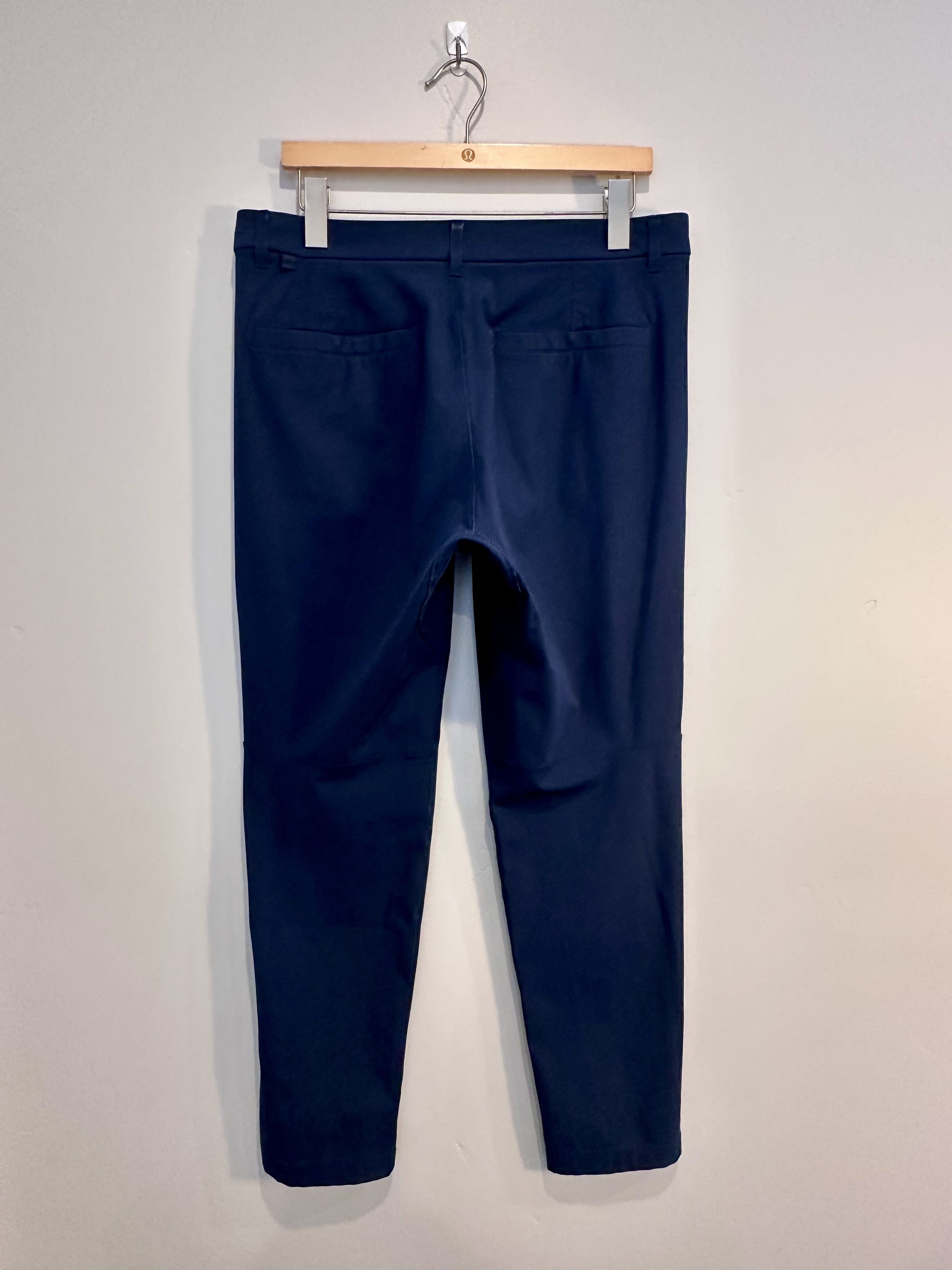 Lululemon Lululemon Commission Pant Slim - True Navy Size US 32 / EU 48 - 3 Thumbnail