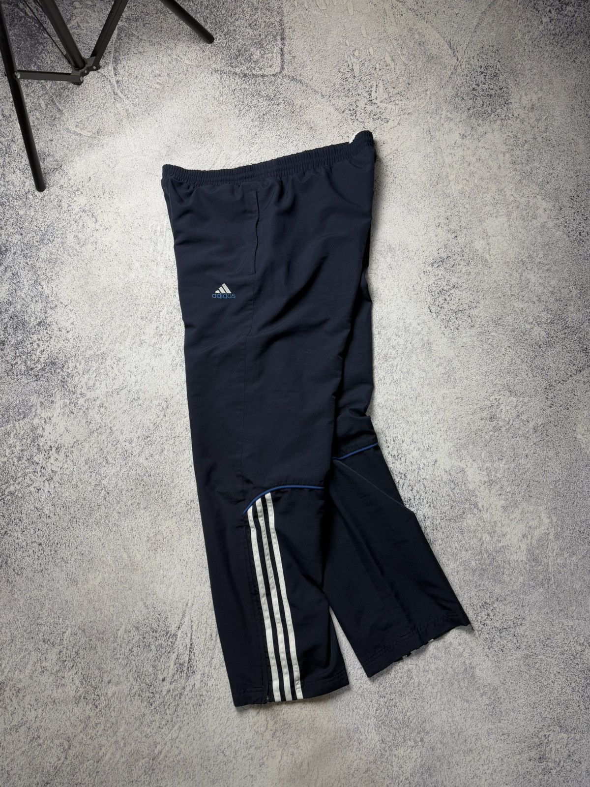 Adidas Vintage Adidad Sweatpants Drill Sportswear Y2K Size US 32 / EU 48 - 2 Thumbnail