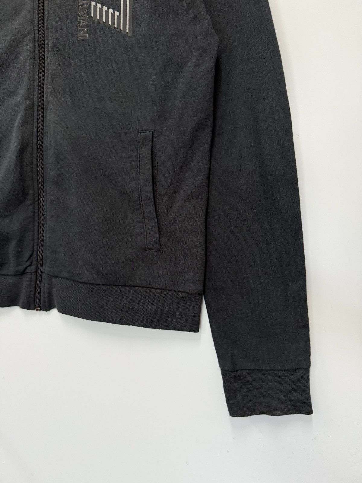 Emporio Armani 🔥 Emporio Armani full zip Sweat zipper - M Size US S / EU 44-46 / 1 - 2 Thumbnail