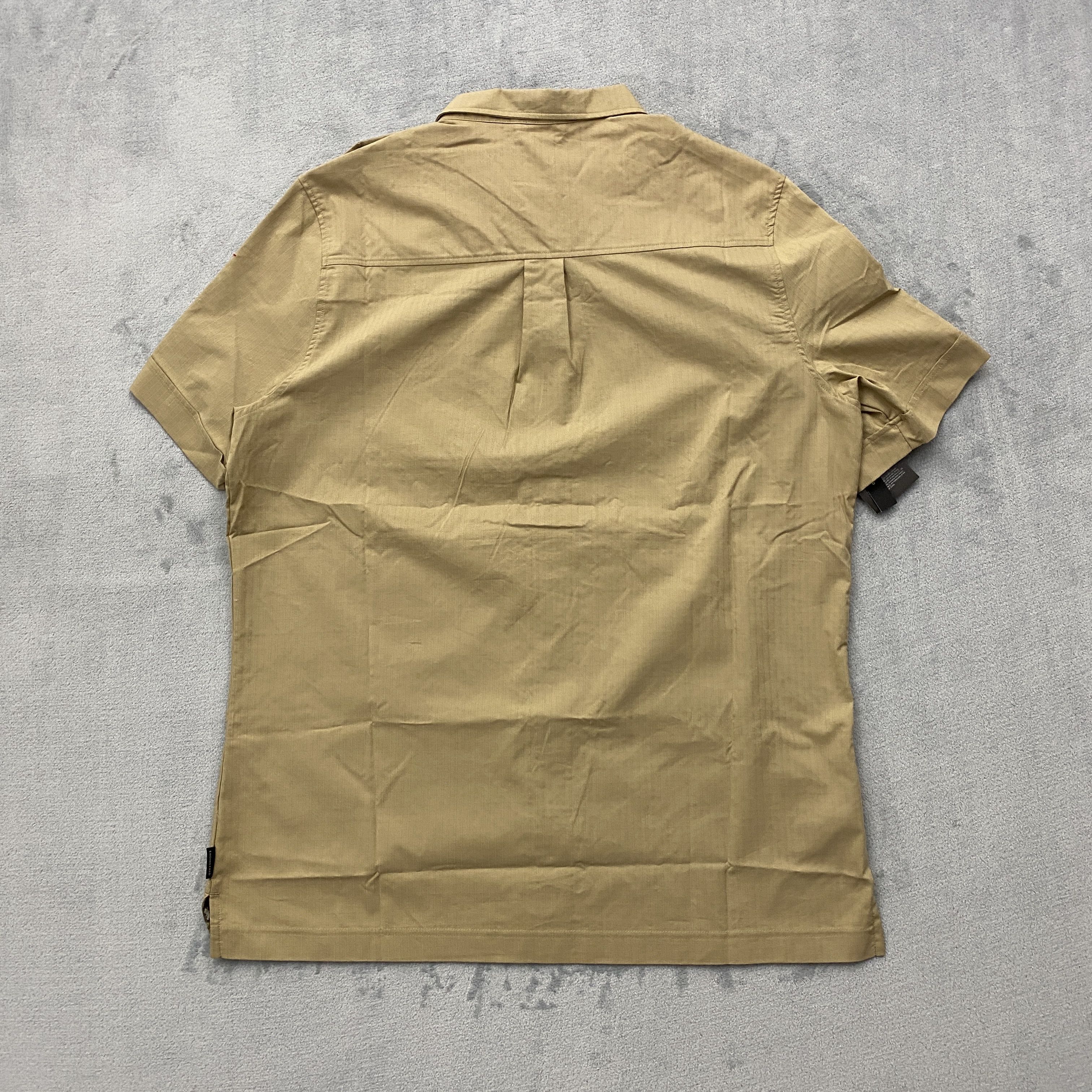 Nike PATRIOTS Salute to Service Shirt Men's Large New AT6572-297 Size US L / EU 52-54 / 3 - 14 Thumbnail