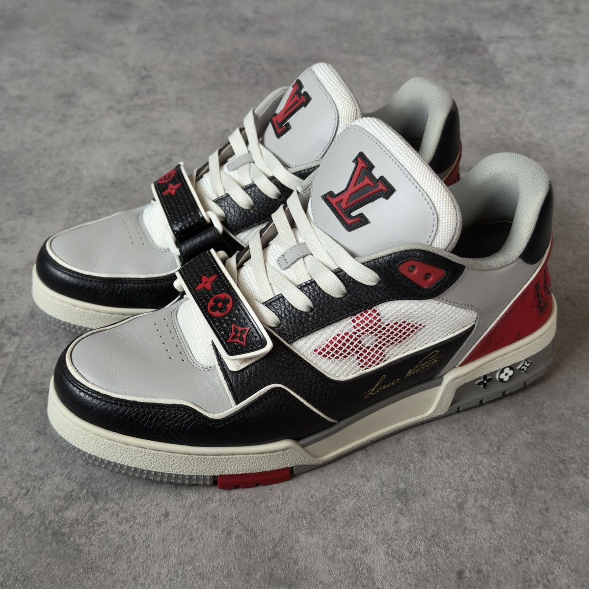 Louis Vuitton Louis Vuitton Trainer Sneaker Size US 8 / EU 41 - 18 Thumbnail