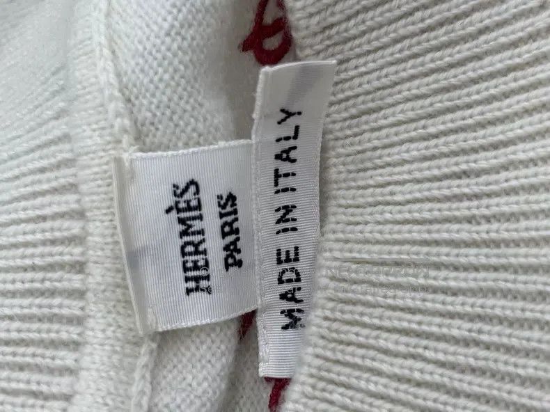 Hermes Hermes White Goat Hair Sweater with Red Embroidery Size S / US 4 / IT 40 - 3 Thumbnail