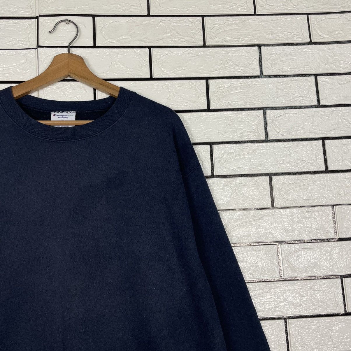 Japanese Brand Champion Plain Crewneck Blue Sweatshirt Size US XL / EU 56 / 4 - 5 Thumbnail