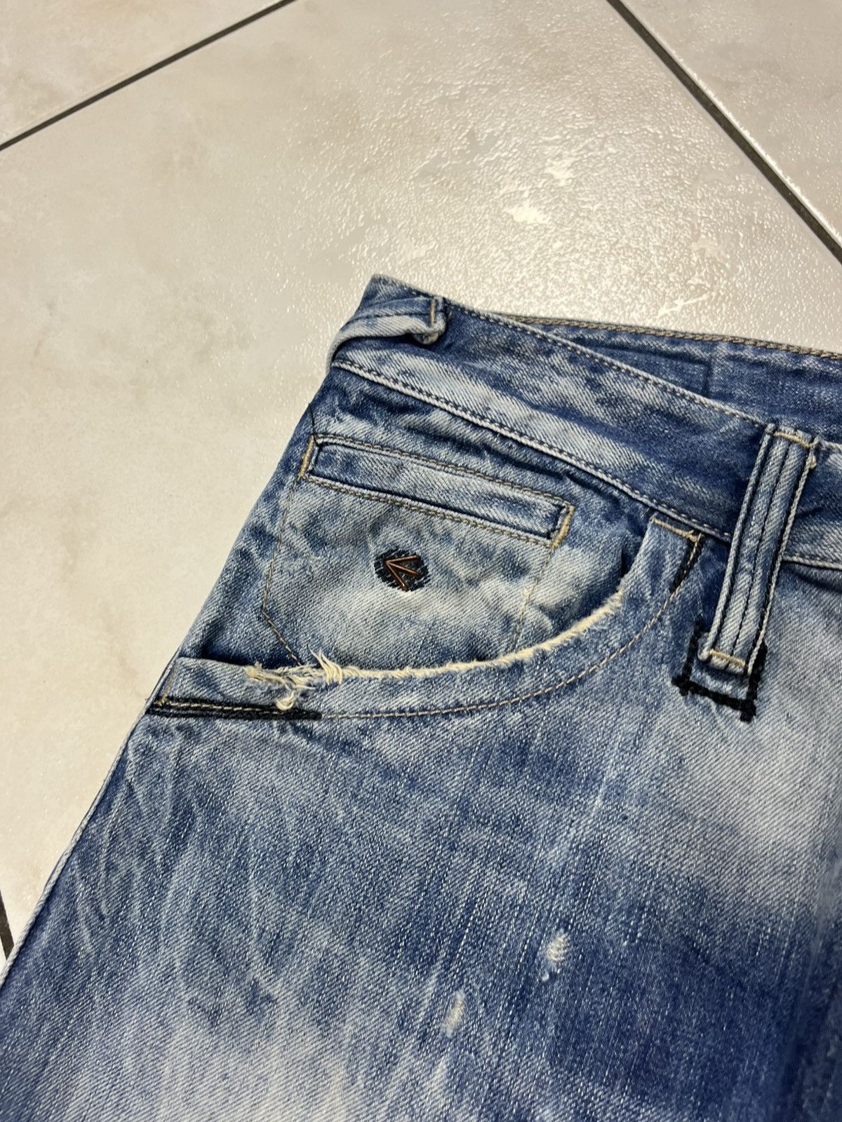 Energie × Vintage Vintage Energie distressed marrey jeans denim with keychain Size US 36 / EU 52 - 12 Thumbnail