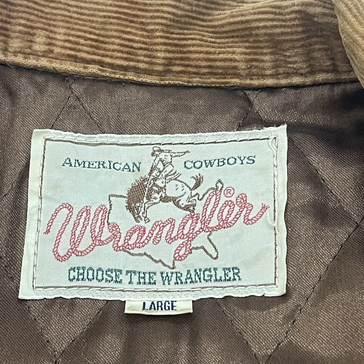 Wrangler Vintage Distressed Wrangler Corduroy Trucker Jacket Size US M / EU 48-50 / 2 - 16 Thumbnail
