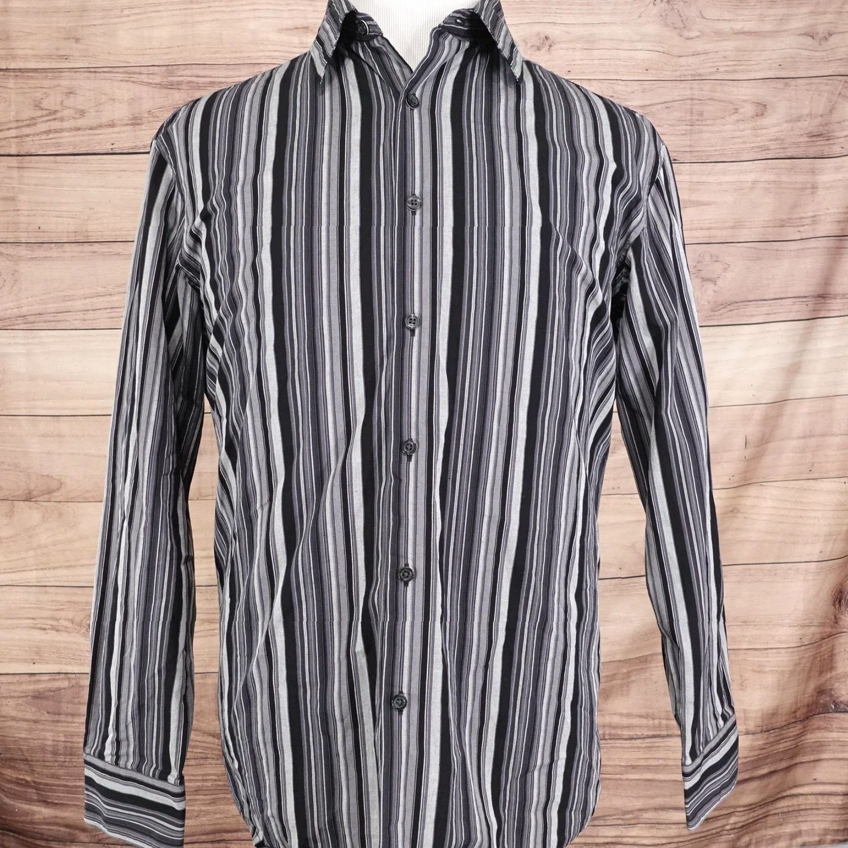 Liz Claiborne Claiborne Dress Shirt Mens L Black Stripe 100% Cotton Long Sleeve Button-Front Casual Shirt Size US L / EU 52-54 / 3 - 3 Thumbnail