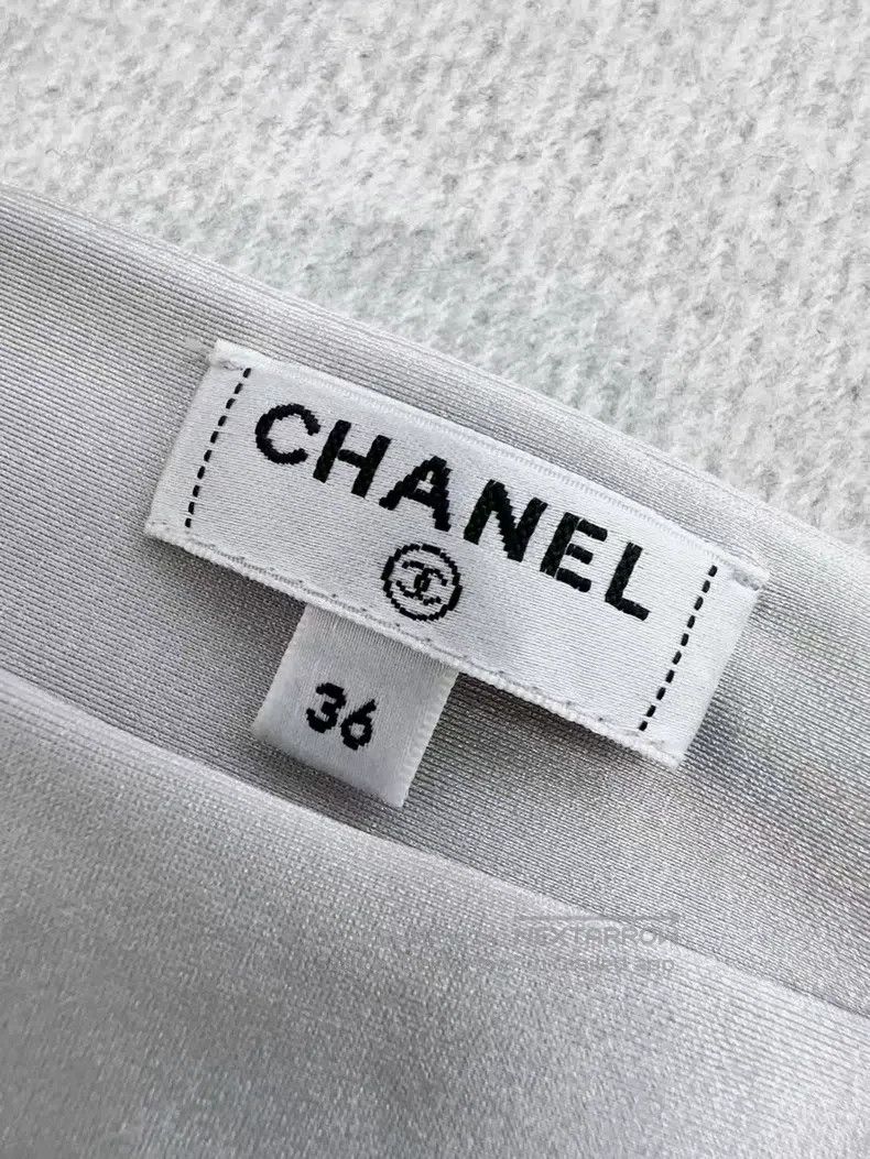 Chanel Chanel 21A Castle Series Silver Gray Embroidered Label Ves Size XS / US 0-2 / IT 36-38 - 5 Thumbnail