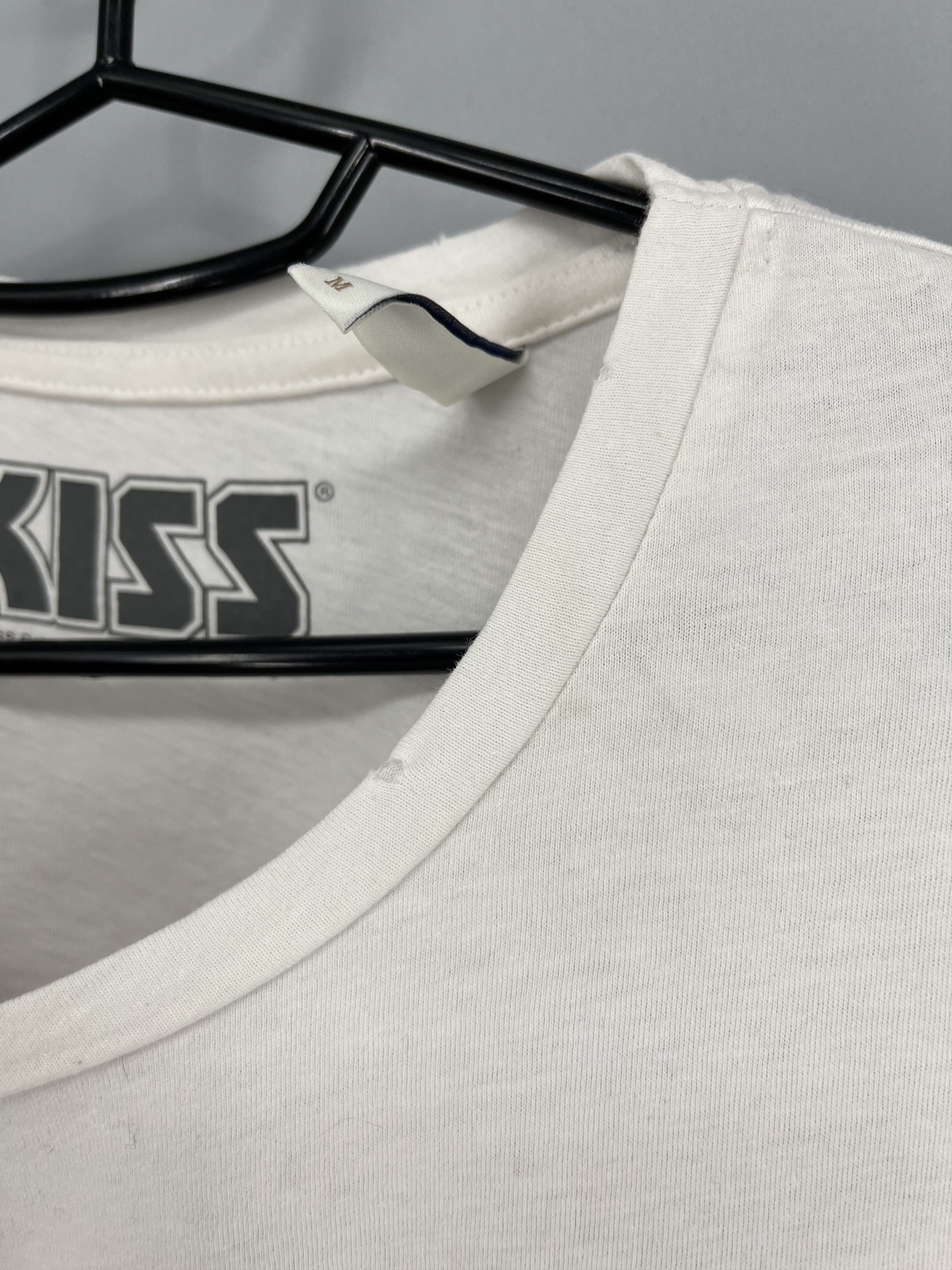 Band Tees Vintage Y2K KISS "You Pull The Trigger Of My Love Gun " Size M / US 6-8 / IT 42-44 - 9 Thumbnail