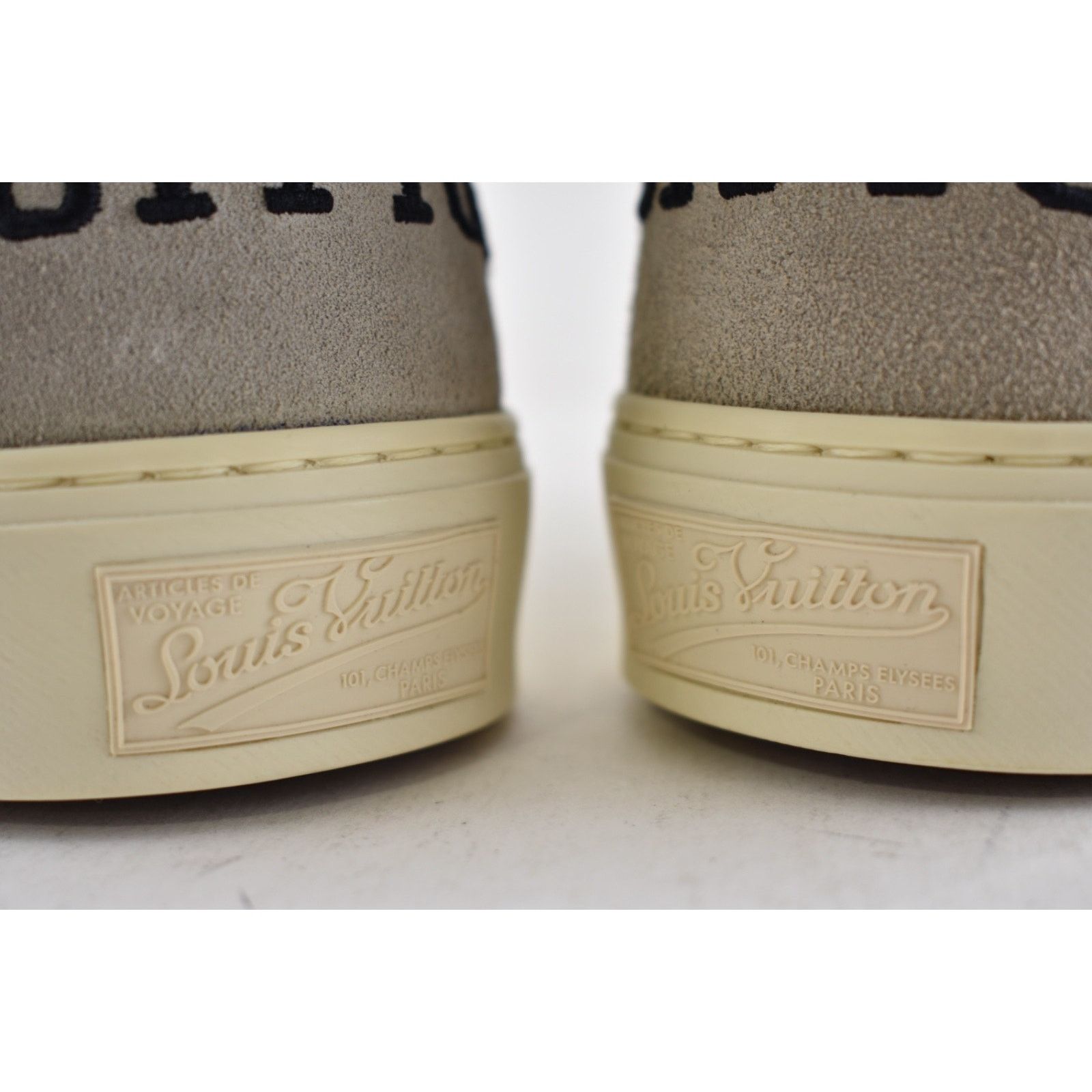 Louis Vuitton Louis Vuitton Tattoo Grey Satin Suede Kim Jones High Top Size US 9 / EU 42 - 13 Thumbnail