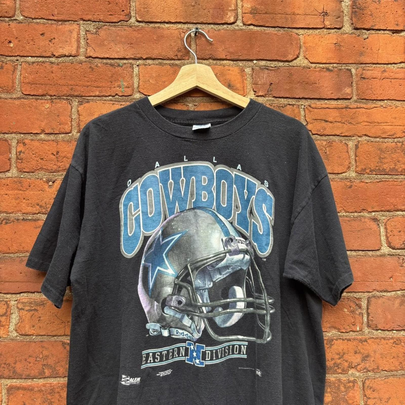 Salem Sportswear Vintage Dallas cowboys football helmet t shirt 1991 XL Size US XL / EU 56 / 4 - 2 Thumbnail