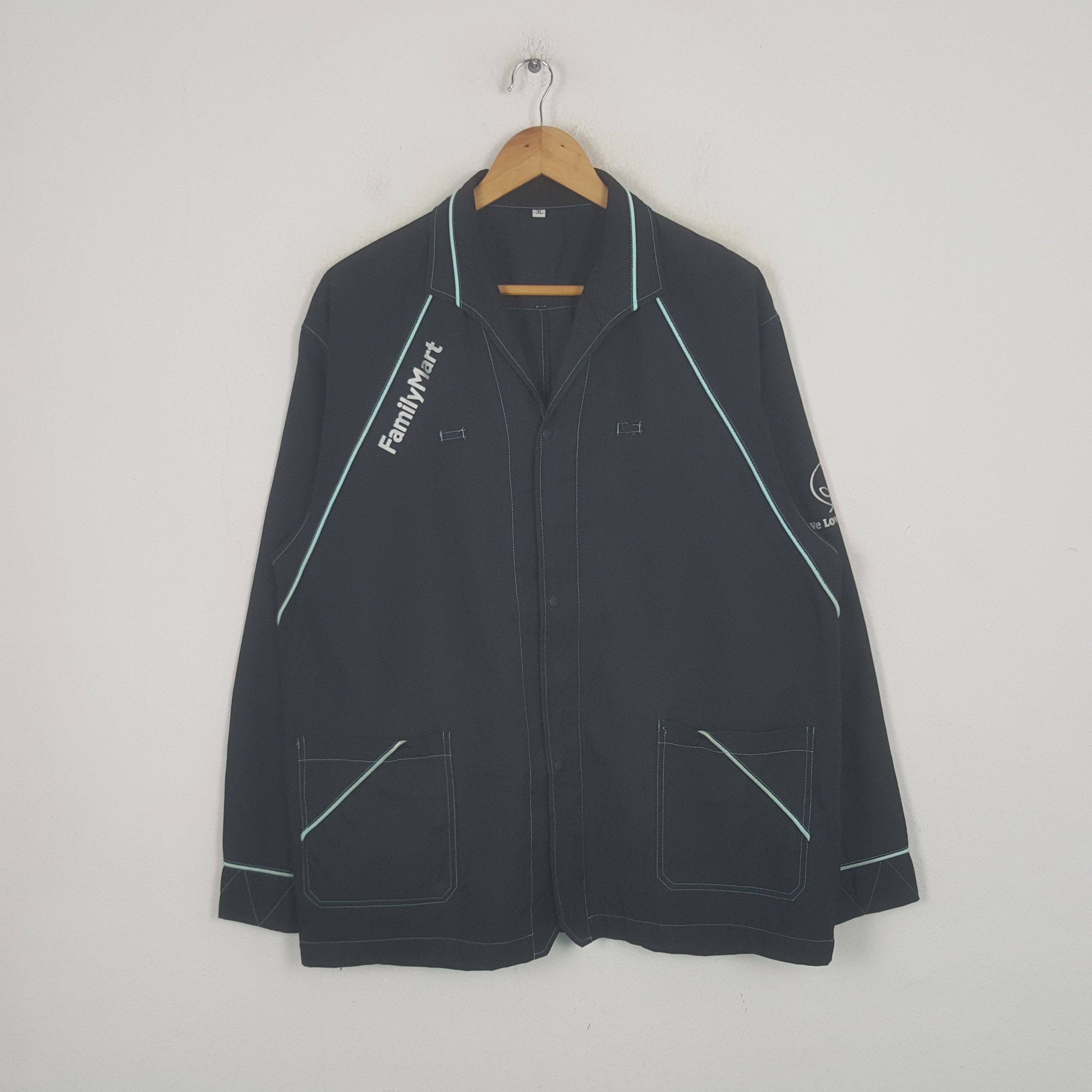 Vintage Family Mart Japanese Workwear Jacket C299N65