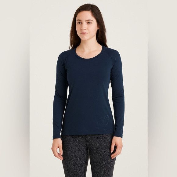 Lululemon Lululemon Navy Blue Long Sleeve Performance Top (Ap. M, 18”) Size M / US 6-8 / IT 42-44 - 1 Thumbnail