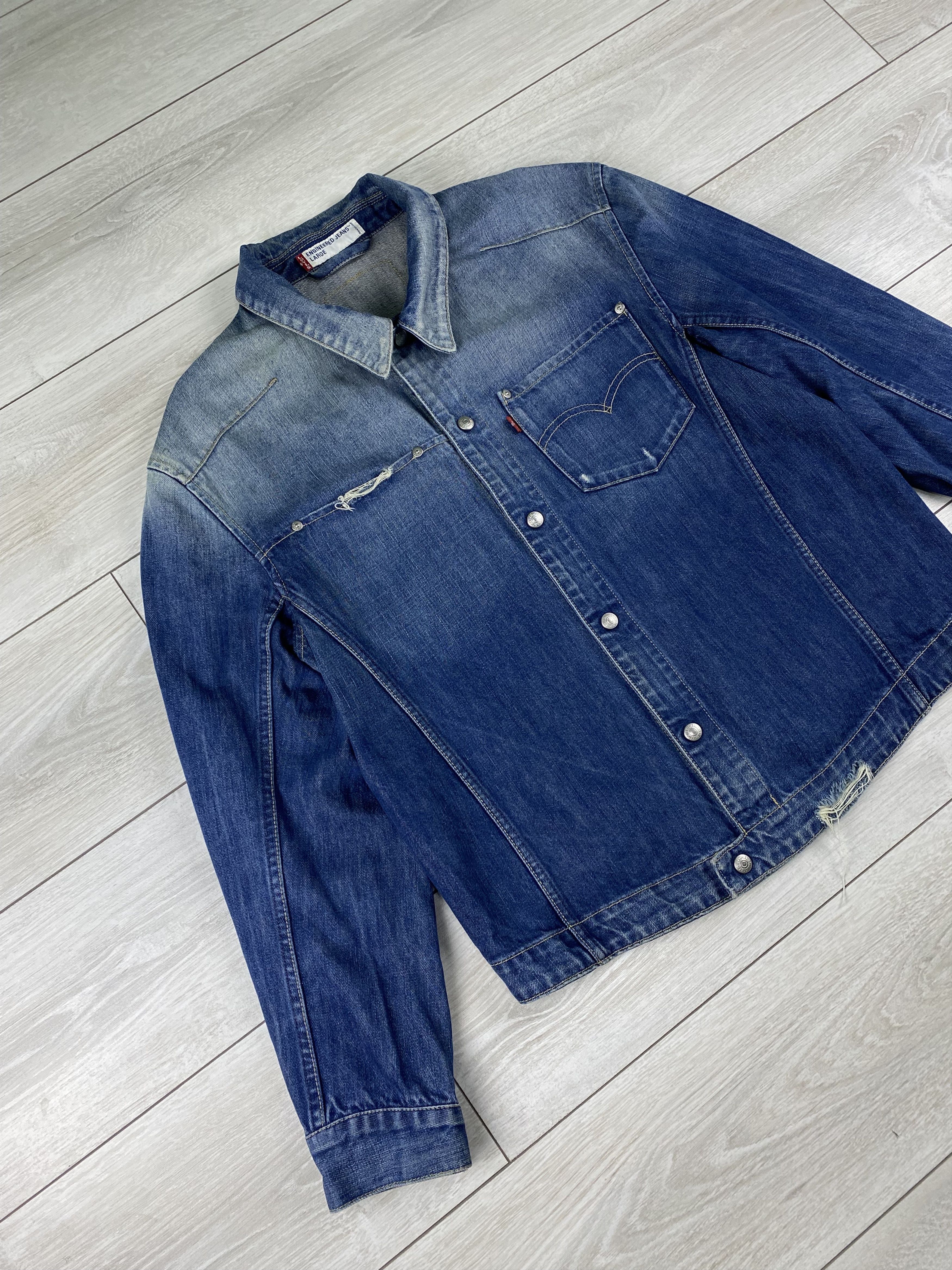 Levi's Vintage 90s Levis Engineered Denim Jacket distressed croped Size US M / EU 48-50 / 2 - 2 Thumbnail