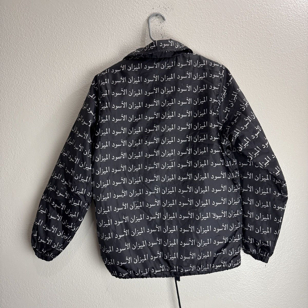 Black Scale Black Scale Vintage Arabic Writing All Over Size XS Size US XS / EU 42 / 0 - 5 Thumbnail