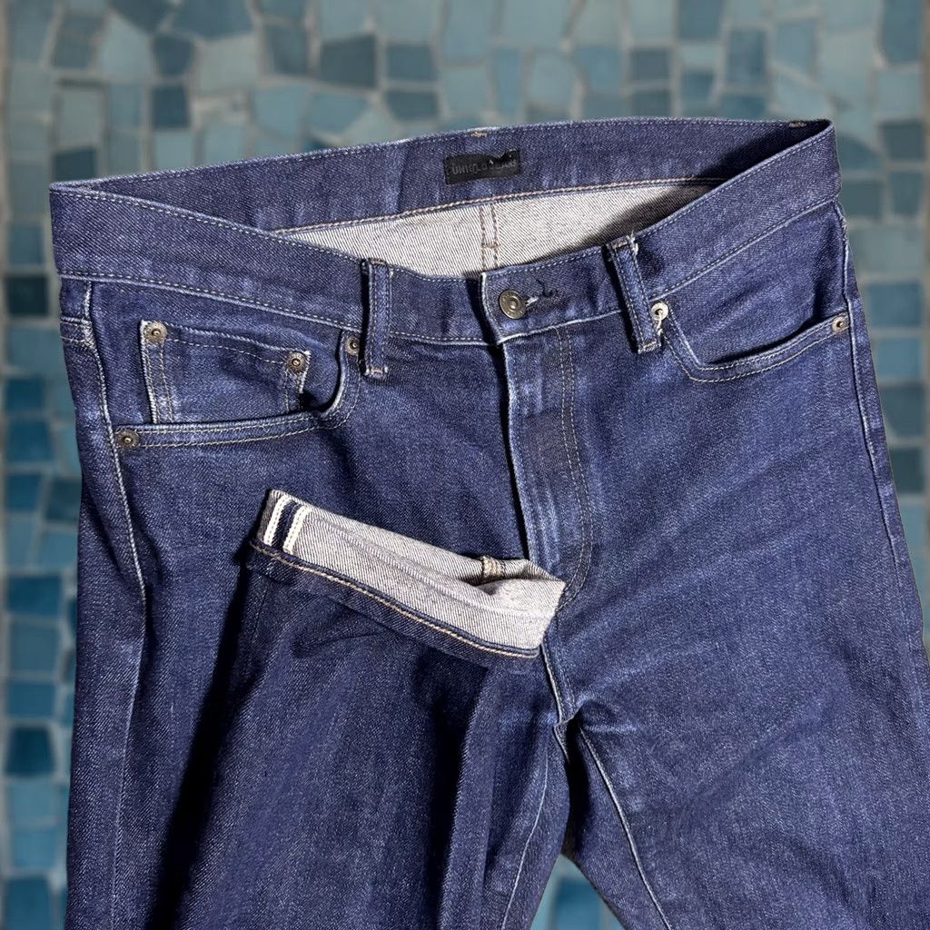 Uniqlo Uniqlo Jeans Selvedge Kaihara Slim Straight Indigo Raw Denim Men’s 33x32 Jeans Slim Straight City Hipster 5-Pocket Mens Size US 33 - 1 Thumbnail