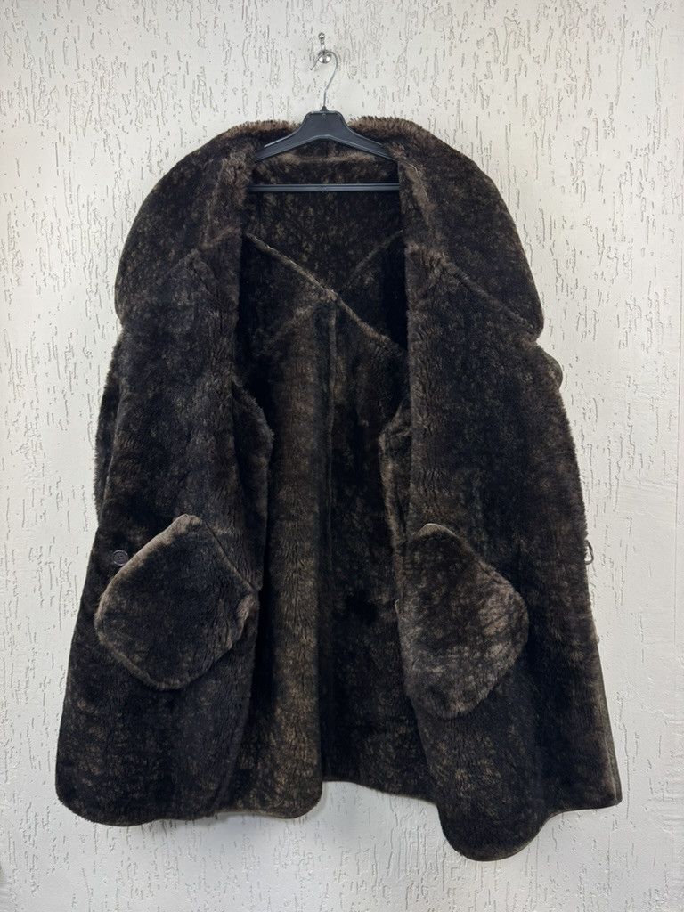 Fendi Fendi Roma Vintage 80s Fur Shearling Coat Size 40IT Brown Size US L / EU 52-54 / 3 - 12 Thumbnail
