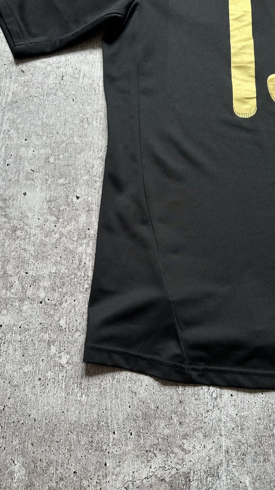 Adidas 2010 Adidas Germany Thomas Muller #13 Vintage Soccer Jersey Size US M / EU 48-50 / 2 - 15 Thumbnail