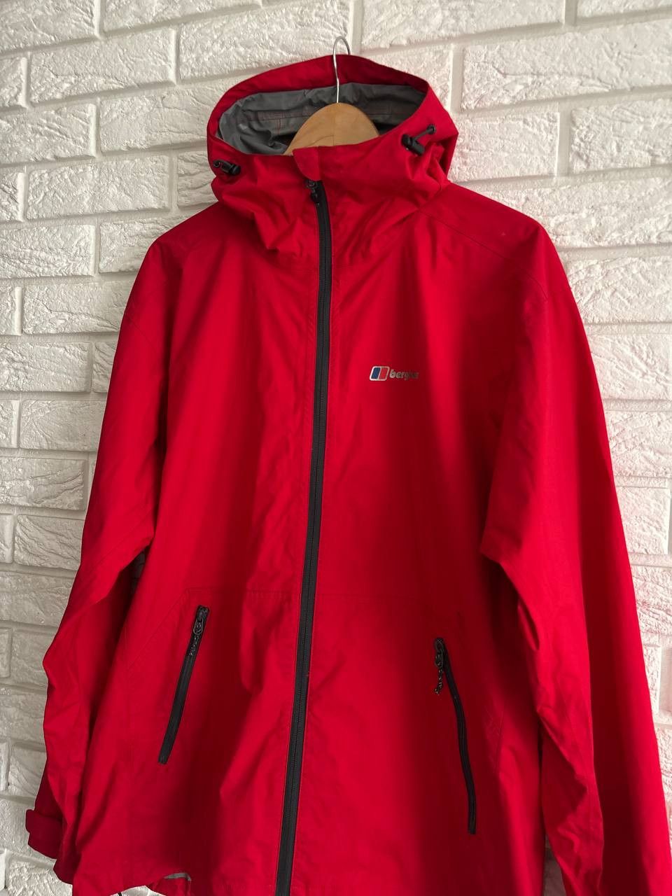 Berghaus Berghaus Hydroshell windbreaker red men jacket size XL Size US XL / EU 56 / 4 - 4 Thumbnail