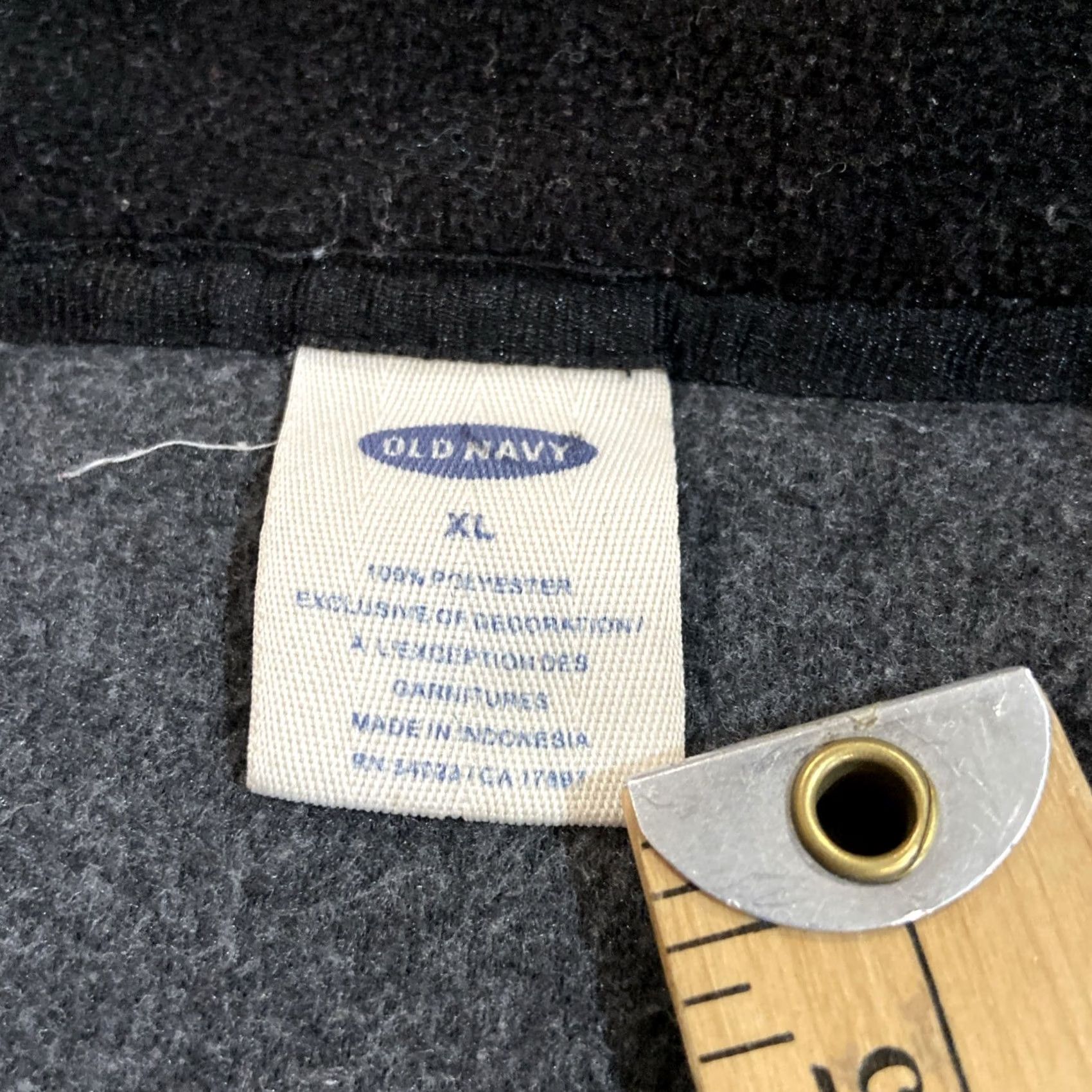 Old Navy VINTAGE Old Navy Sweatshirt 1/4 Zip Logo Embroidered Men XL Gray Fleece Pullover 90s Theme Vogue Size US XL / EU 56 / 4 - 3 Thumbnail