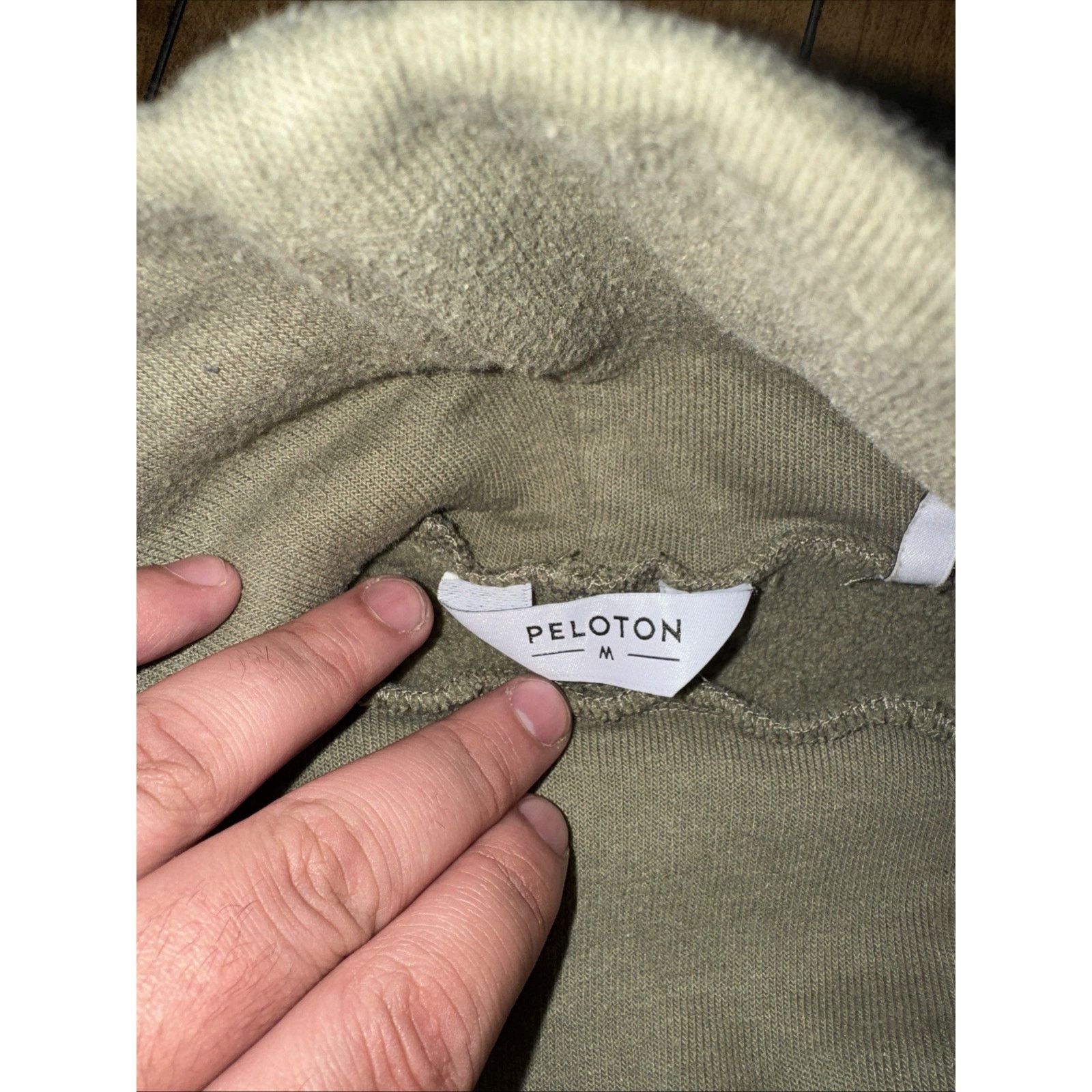 Peloton Peloton Women’s Olive Green Cozy Funnel Neck Sweater M 23x23 Size M / US 6-8 / IT 42-44 - 5 Thumbnail