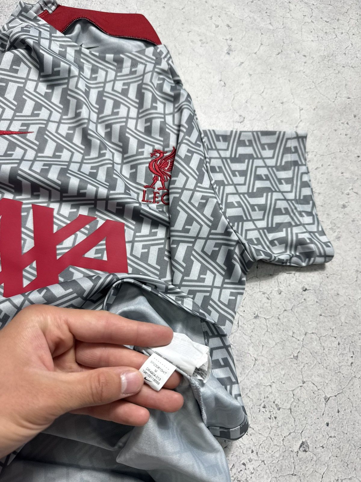 Nike Nike FC Liverpool Vintage Soccer Jersey Shirt LFC Training Size US M / EU 48-50 / 2 - 8 Thumbnail