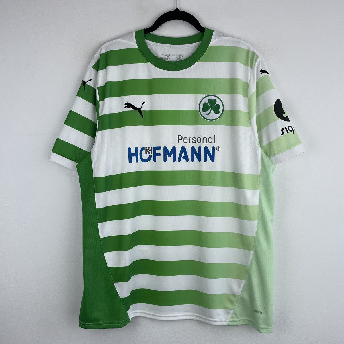 Puma Greuther Fürth Home Jersey Puma Shirt Men 2024/2025 Size US XL / EU 56 / 4 - 1 Thumbnail