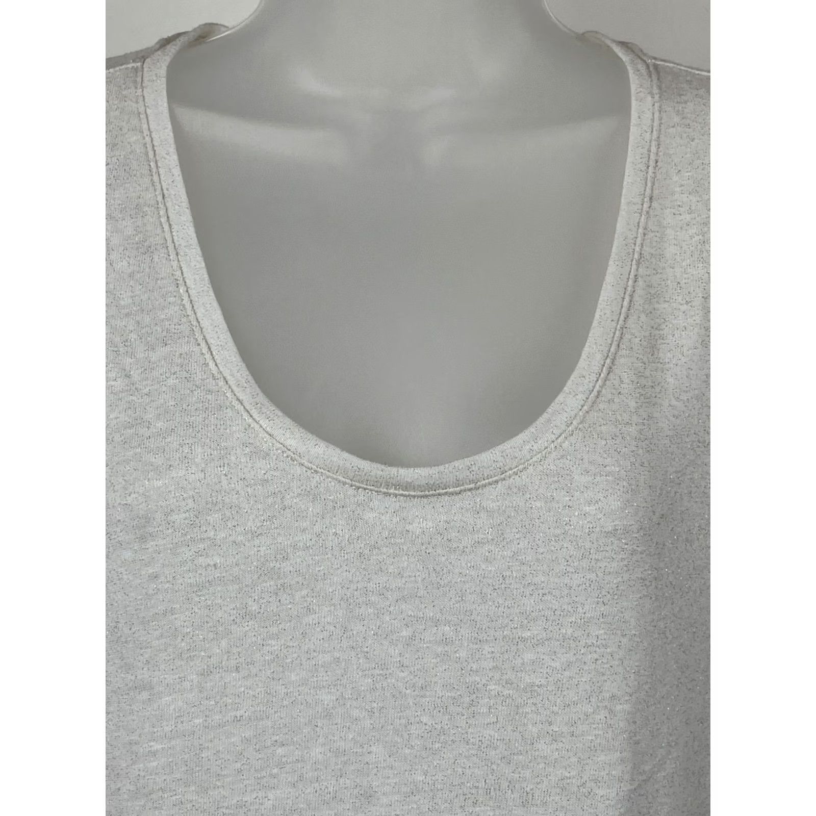 Banana Republic Banana Republic Womens Medium Beige Relaxed Fit Scoop Neck Tee Shirt Size M / US 6-8 / IT 42-44 - 2 Thumbnail