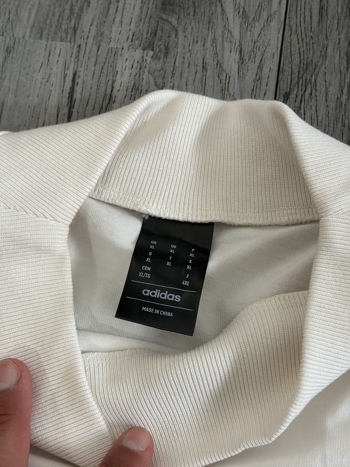 Adidas Adidas Jerry Lorenzo White Long-Sleeve Basketball Logo Tee Size US XL / EU 56 / 4 - 5 Thumbnail
